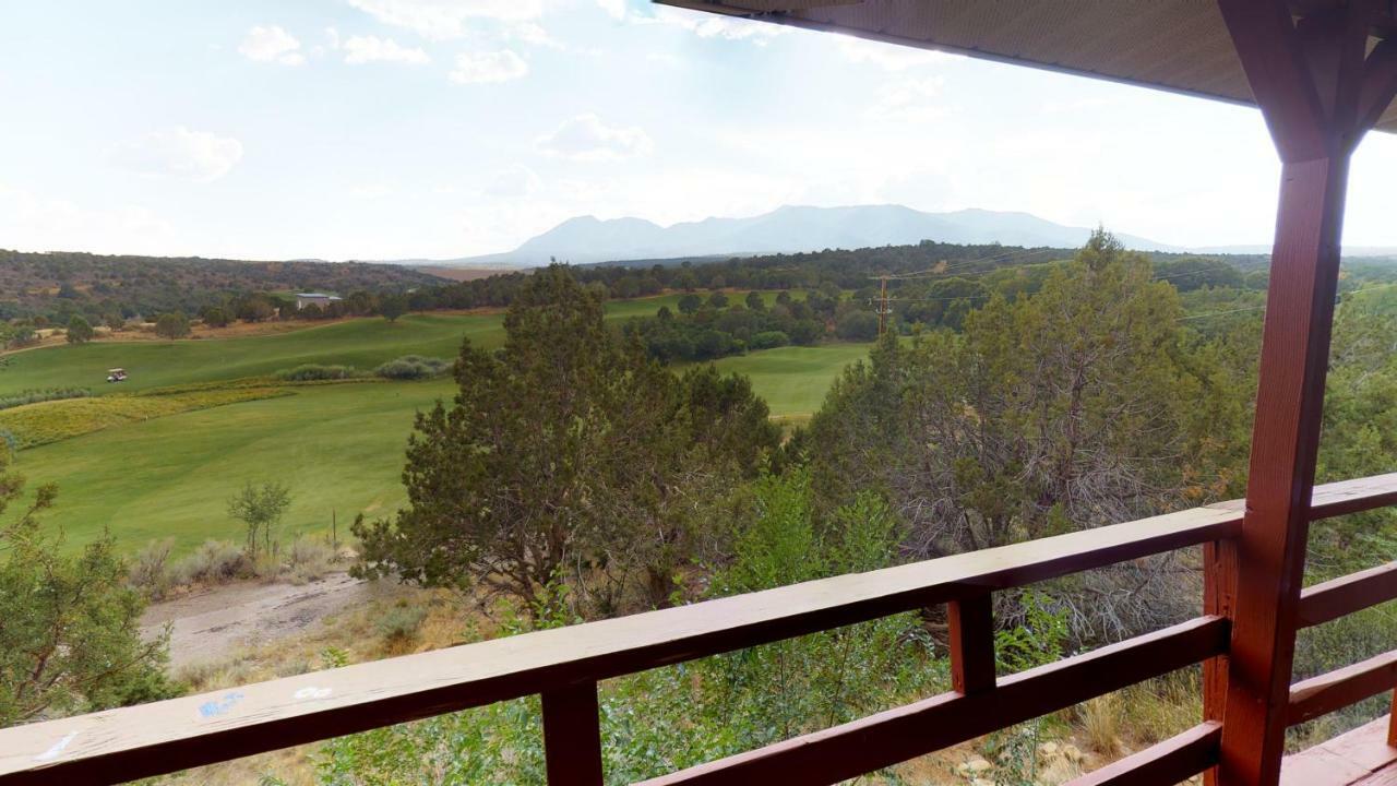 מונטיצ'לו Hideout Ft Abajo 2 Bedroom Cabin, Stunning Views, Secluded! מראה חיצוני תמונה