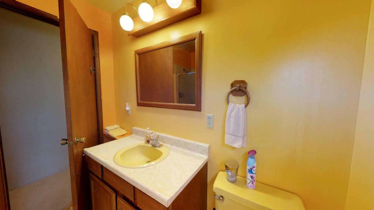 מונטיצ'לו Hideout Ft Abajo 2 Bedroom Cabin, Stunning Views, Secluded! מראה חיצוני תמונה