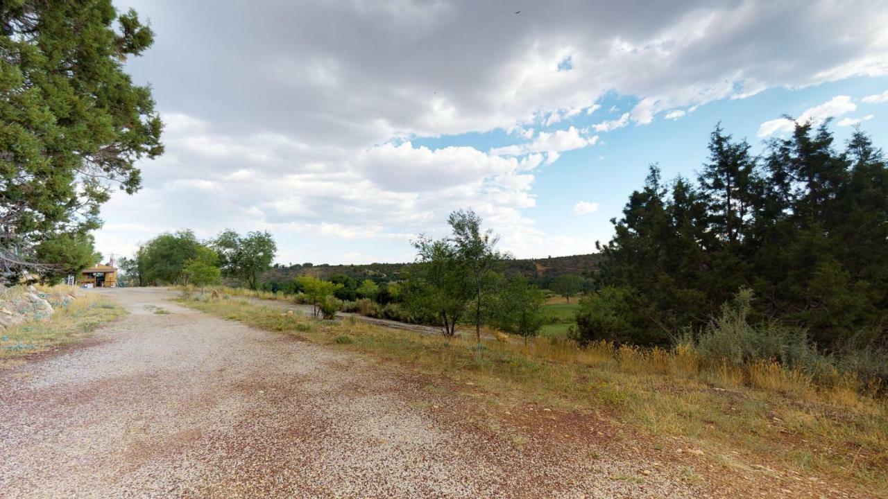 מונטיצ'לו Hideout Ft Abajo 2 Bedroom Cabin, Stunning Views, Secluded! מראה חיצוני תמונה