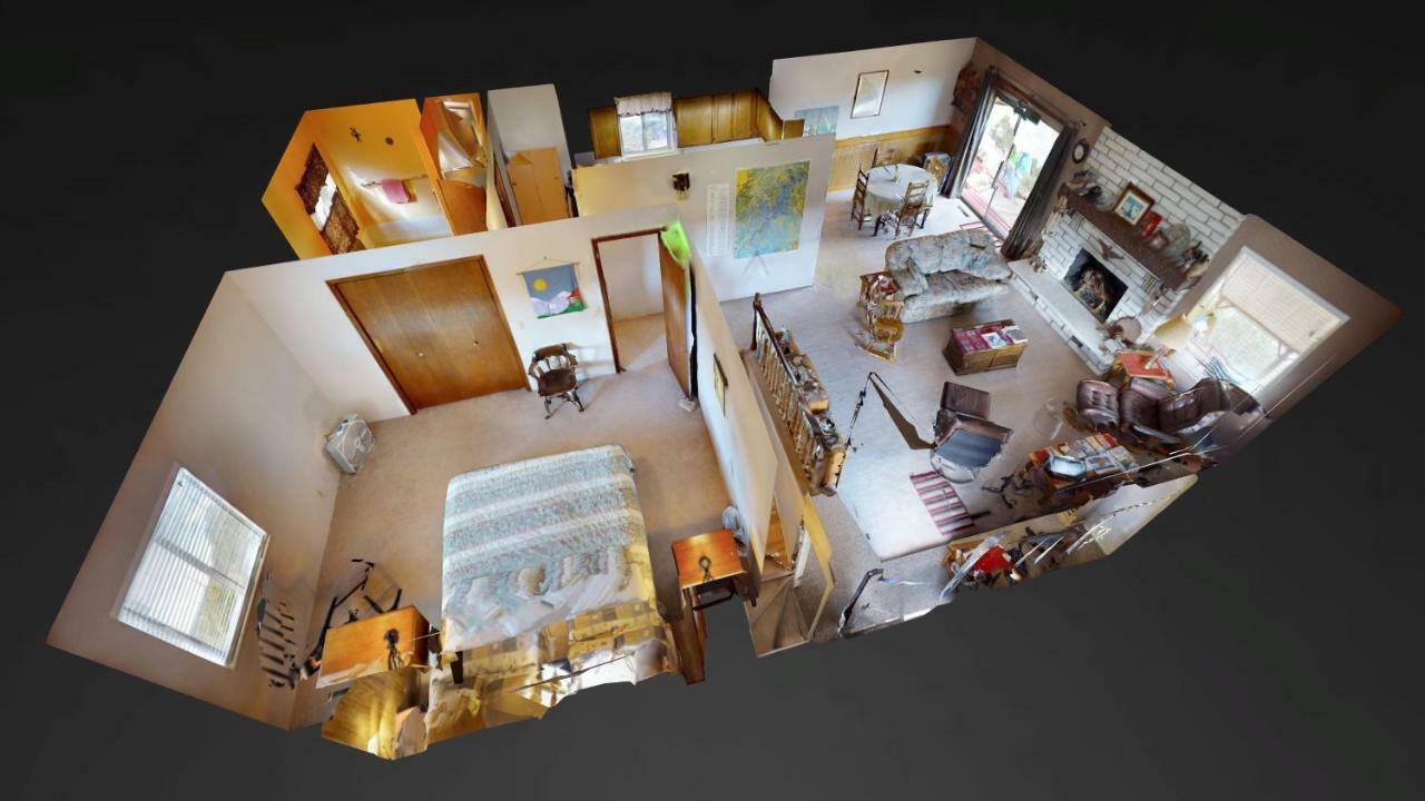 מונטיצ'לו Hideout Ft Abajo 2 Bedroom Cabin, Stunning Views, Secluded! מראה חיצוני תמונה
